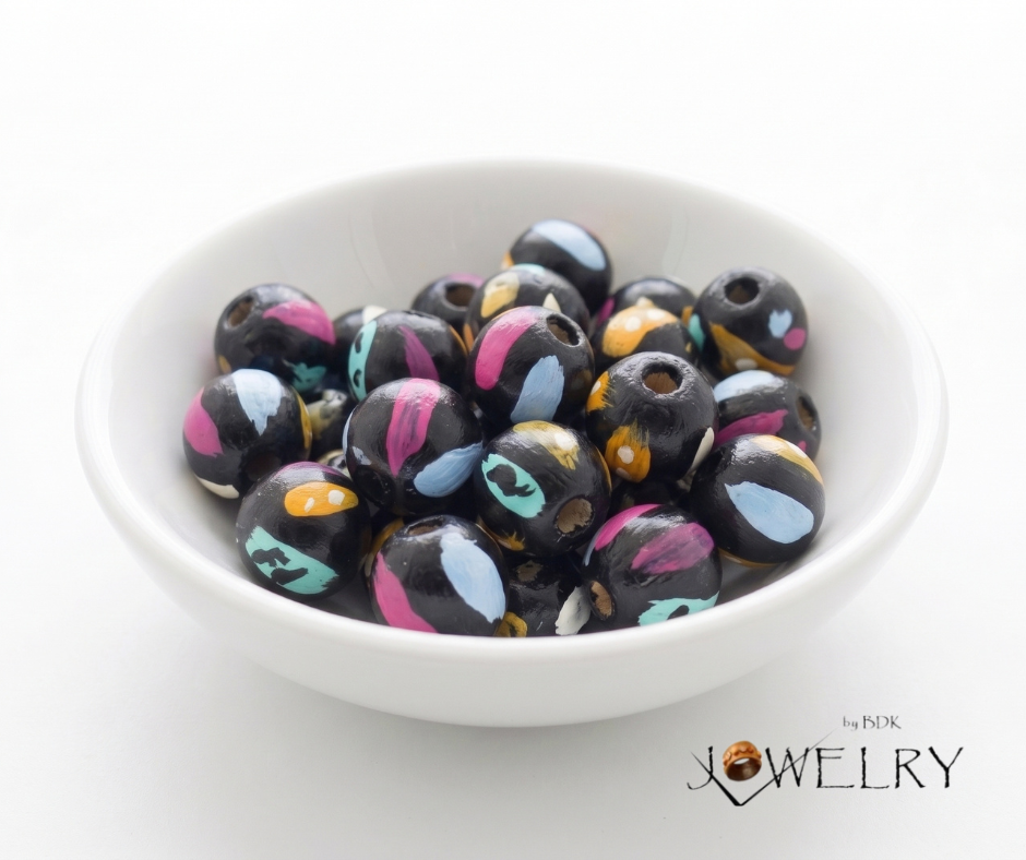 20-PC Hand-Painted Wood Beads