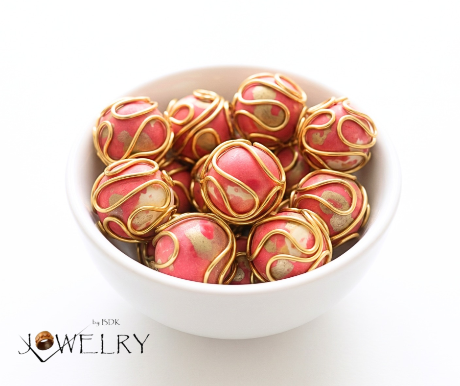 Red & Natural Wire Wrapped 25MM Wood Beads