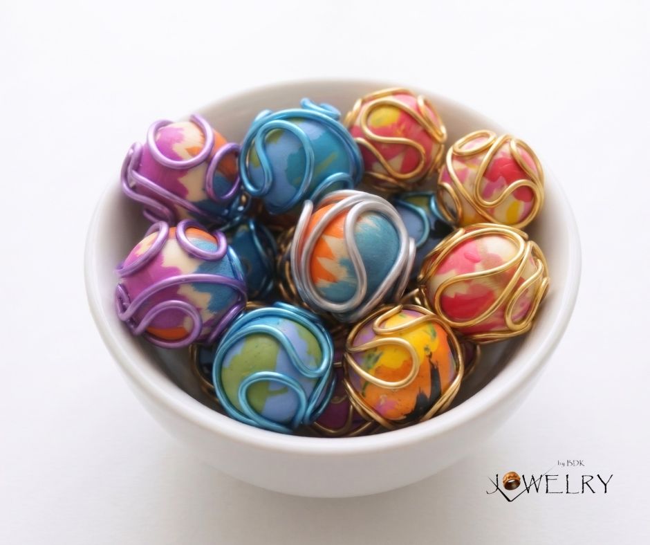 Wire Wrapped 25MM Wood Beads