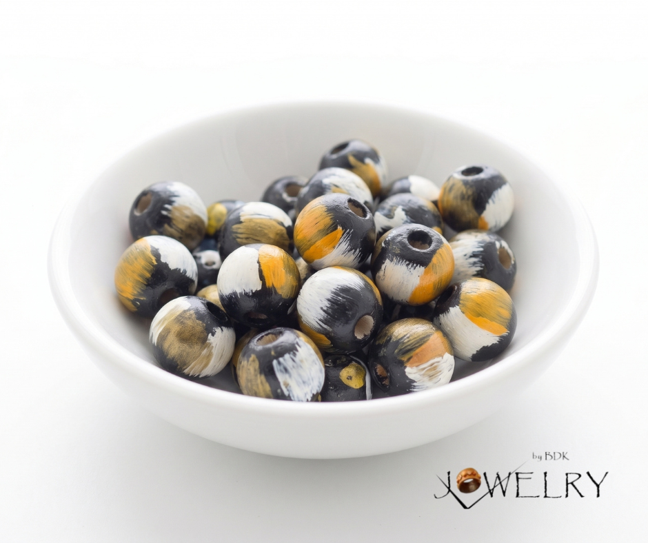 20-PC Hand-Painted Wood Beads